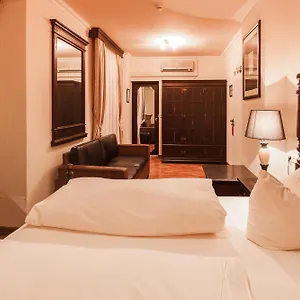 https://hotel-aviv-dresden.dresdenhotels.net